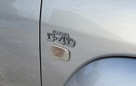 Toyota Land Cruiser Prado 120 рестайлинг, 2004 год, 1 390 000 рублей, 15 фотография