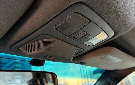 Toyota Land Cruiser Prado 120 рестайлинг, 2004 год, 1 390 000 рублей, 18 фотография