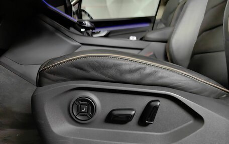 Volkswagen Touareg III, 2021 год, 6 100 000 рублей, 23 фотография