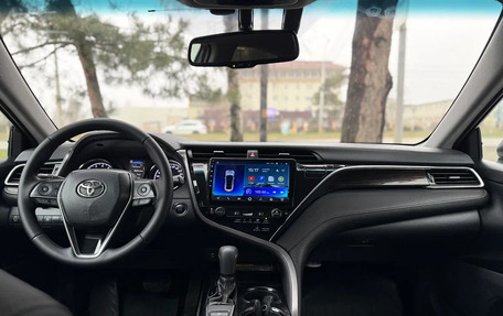 Toyota Camry, 2019 год, 2 650 000 рублей, 15 фотография