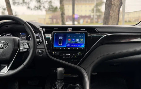 Toyota Camry, 2019 год, 2 650 000 рублей, 16 фотография