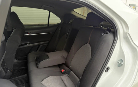 Toyota Camry, 2019 год, 2 650 000 рублей, 20 фотография