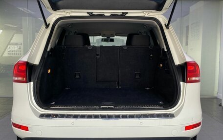 Volkswagen Touareg III, 2011 год, 1 699 000 рублей, 12 фотография