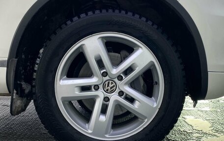 Volkswagen Touareg III, 2011 год, 1 699 000 рублей, 22 фотография