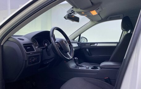 Volkswagen Touareg III, 2011 год, 1 699 000 рублей, 20 фотография