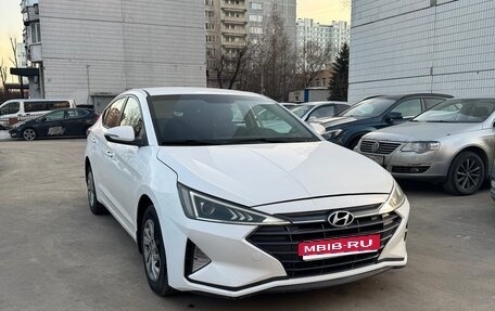 Hyundai Elantra VI рестайлинг, 2019 год, 1 100 000 рублей, 1 фотография