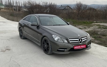 Mercedes-Benz E-Класс, 2012 год, 1 780 000 рублей, 1 фотография