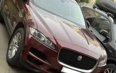 Jaguar F-Pace, 2017 год, 3 500 000 рублей, 1 фотография