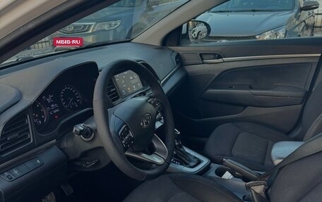 Hyundai Elantra VI рестайлинг, 2019 год, 1 100 000 рублей, 11 фотография