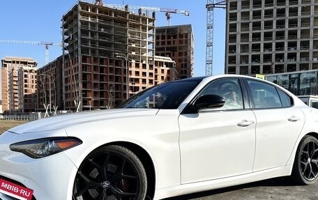 Alfa Romeo Giulia II, 2019 год, 4 000 000 рублей, 6 фотография