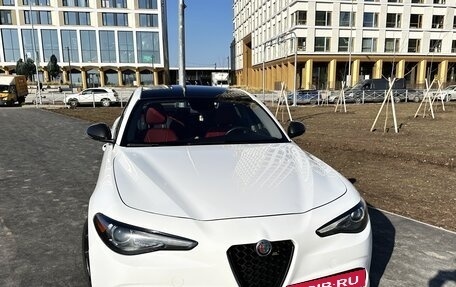 Alfa Romeo Giulia II, 2019 год, 4 000 000 рублей, 18 фотография