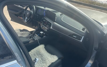 BMW 5 серия, 2018 год, 3 350 000 рублей, 12 фотография