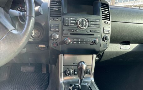 Nissan Navara (Frontier), 2010 год, 1 650 000 рублей, 12 фотография