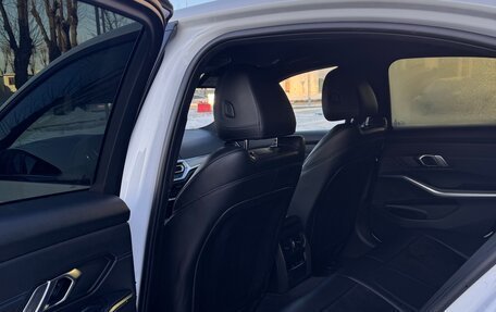 BMW 3 серия, 2019 год, 2 750 000 рублей, 8 фотография