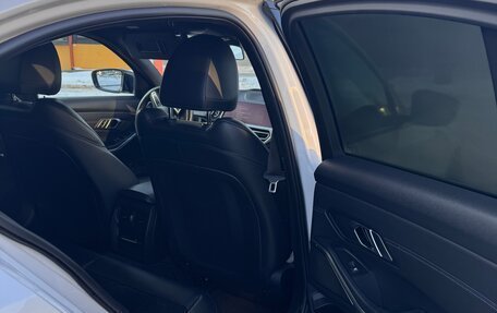 BMW 3 серия, 2019 год, 2 750 000 рублей, 10 фотография