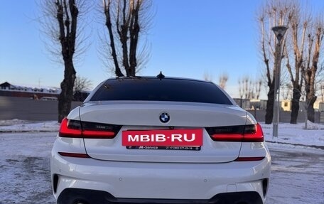 BMW 3 серия, 2019 год, 2 750 000 рублей, 14 фотография