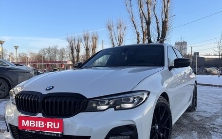 BMW 3 серия, 2019 год, 2 750 000 рублей, 28 фотография