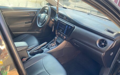 Toyota Corolla, 2016 год, 1 650 000 рублей, 7 фотография