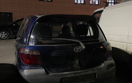 Toyota Yaris I рестайлинг, 2002 год, 180 000 рублей, 3 фотография