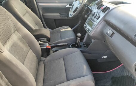 Volkswagen Touran III, 2008 год, 589 000 рублей, 9 фотография