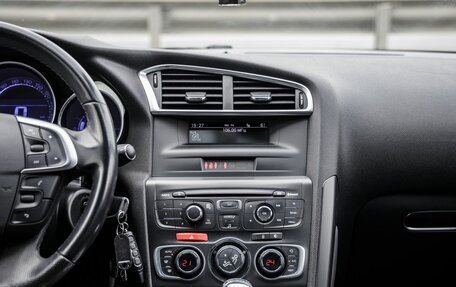 Citroen DS4, 2013 год, 898 000 рублей, 23 фотография