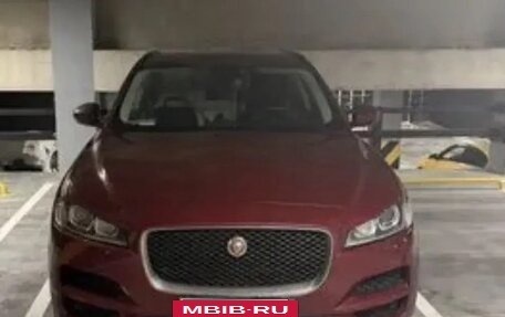 Jaguar F-Pace, 2017 год, 3 500 000 рублей, 3 фотография