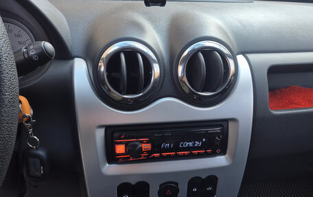 Renault Sandero I, 2013 год, 650 000 рублей, 10 фотография