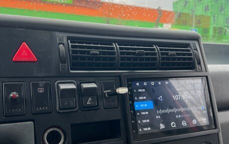 Volkswagen Transporter T4, 2000 год, 922 000 рублей, 4 фотография