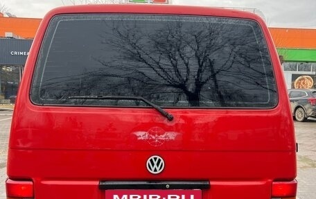 Volkswagen Transporter T4, 2000 год, 922 000 рублей, 2 фотография