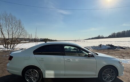 Volkswagen Jetta VI, 2017 год, 1 550 000 рублей, 4 фотография