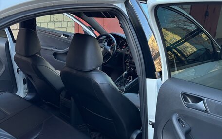 Volkswagen Jetta VI, 2017 год, 1 550 000 рублей, 28 фотография