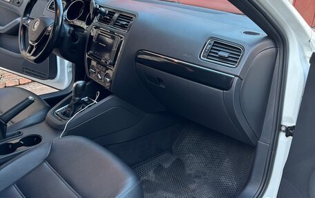 Volkswagen Jetta VI, 2017 год, 1 550 000 рублей, 31 фотография