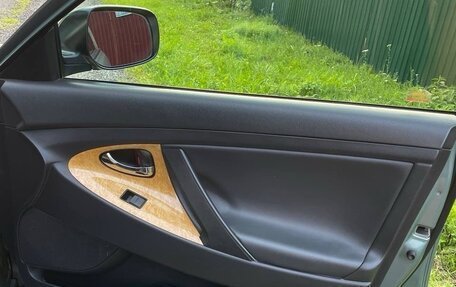 Toyota Camry, 2007 год, 1 050 000 рублей, 26 фотография