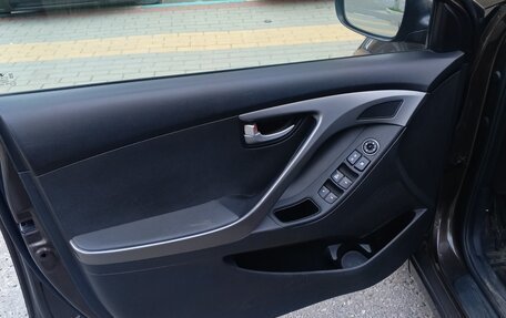 Hyundai Elantra V, 2015 год, 995 000 рублей, 9 фотография