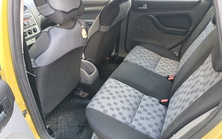 Ford Focus II рестайлинг, 2008 год, 700 000 рублей, 14 фотография