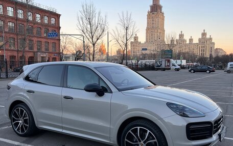 Porsche Cayenne III, 2021 год, 10 200 000 рублей, 3 фотография
