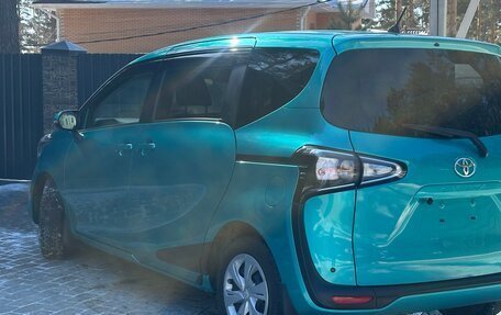 Toyota Sienta II, 2021 год, 1 599 000 рублей, 3 фотография
