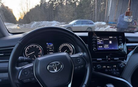 Toyota Camry, 2021 год, 2 830 000 рублей, 6 фотография