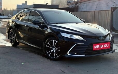 Toyota Camry, 2021 год, 3 265 000 рублей, 3 фотография