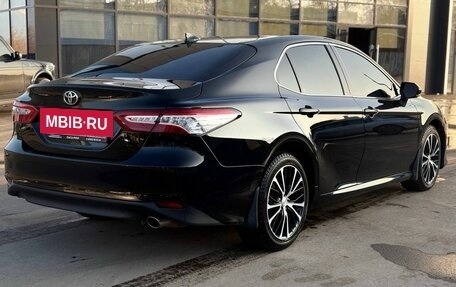 Toyota Camry, 2021 год, 3 265 000 рублей, 5 фотография