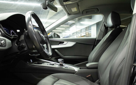 Audi A4, 2018 год, 2 199 000 рублей, 11 фотография