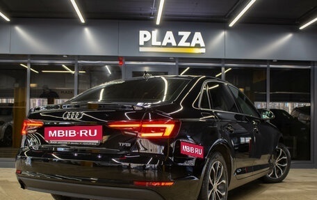 Audi A4, 2018 год, 2 199 000 рублей, 6 фотография