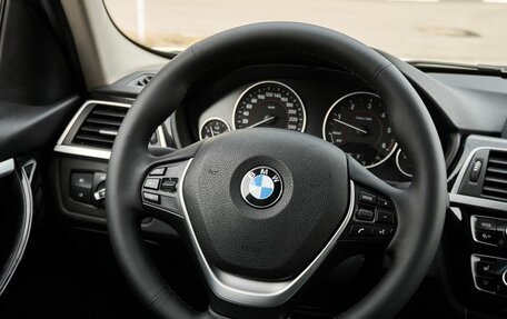 BMW 3 серия, 2016 год, 2 180 000 рублей, 15 фотография