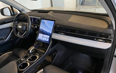 Geely Atlas, 2024 год, 3 590 000 рублей, 12 фотография