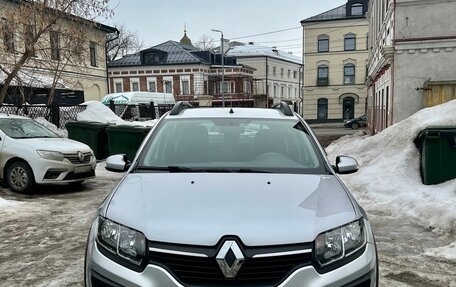 Renault Sandero II рестайлинг, 2017 год, 890 000 рублей, 1 фотография