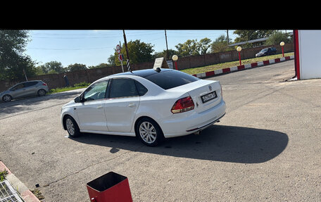 Volkswagen Polo VI (EU Market), 2011 год, 905 000 рублей, 3 фотография