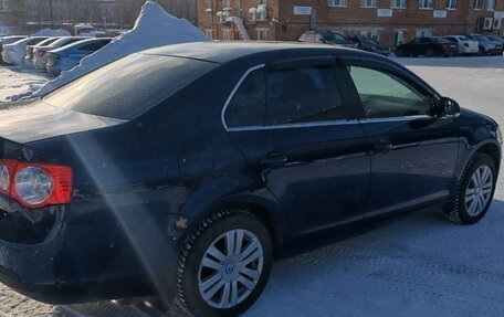 Volkswagen Jetta VI, 2010 год, 575 000 рублей, 4 фотография