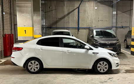 KIA Rio III рестайлинг, 2015 год, 1 049 000 рублей, 6 фотография