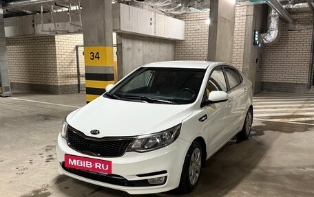 KIA Rio III рестайлинг, 2015 год, 1 049 000 рублей, 7 фотография