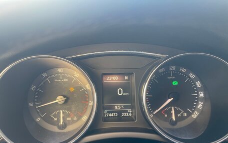 Skoda Superb III рестайлинг, 2011 год, 720 000 рублей, 7 фотография